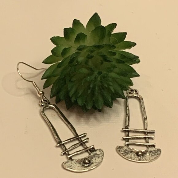 Axe Earring, Viking Earring, Warrior Earring, Punk Goth Earring, Halloween - Picture 3 of 6